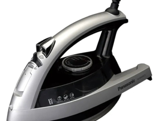 Bàn ủi hơi nước Panasonic NI-W650CSLRA 2200W